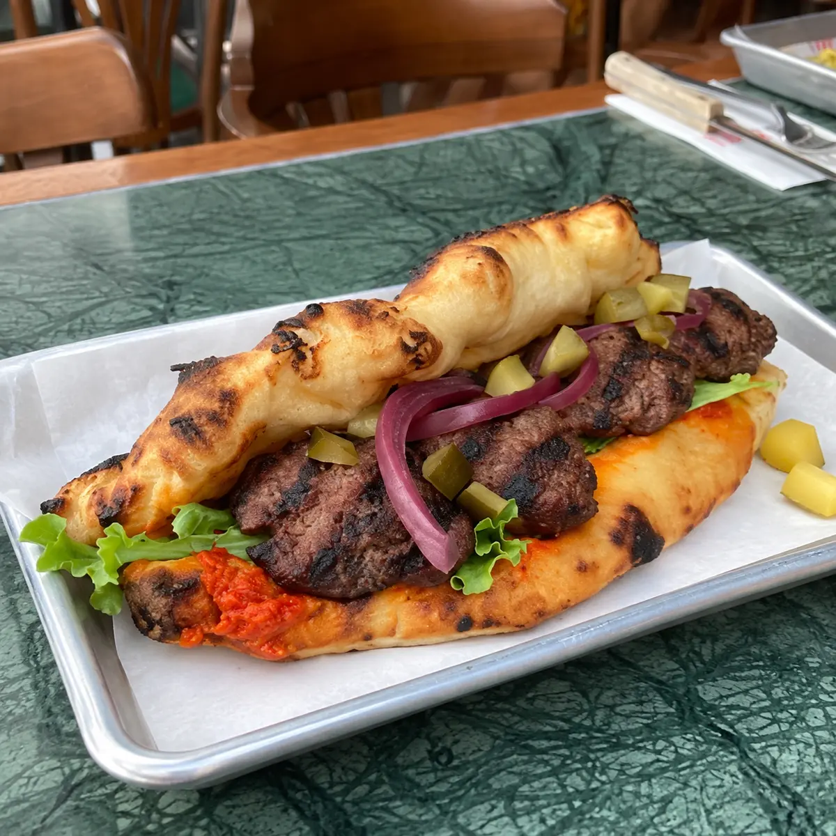 Napoli Tarzı Pizza ve Sandviç Ekmeği Hamuru için temsili sunum